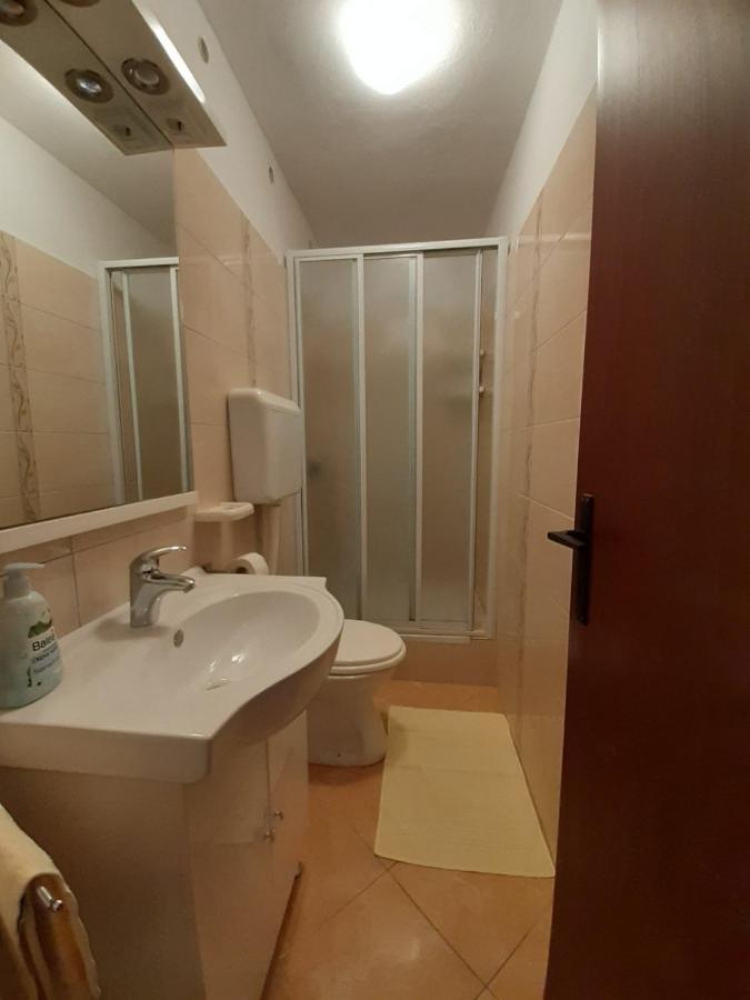 Apartment Spanjol Anka ラブ エクステリア 写真